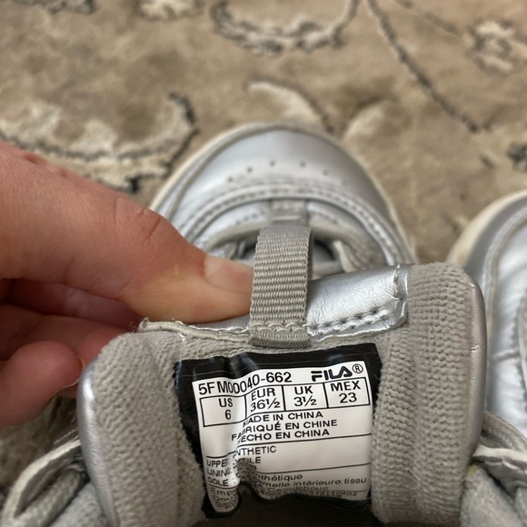 FILA Distributors Silver - Picture 7 of 7